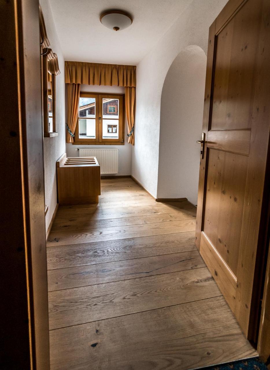 Hotel Zum Goldenen Loewen Бибервир Экстерьер фото